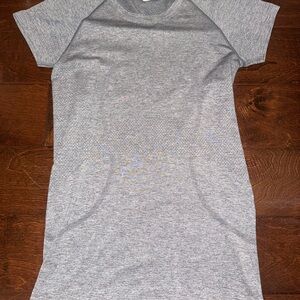 Swiftly Tech Short-Sleeve Shirt 2.0